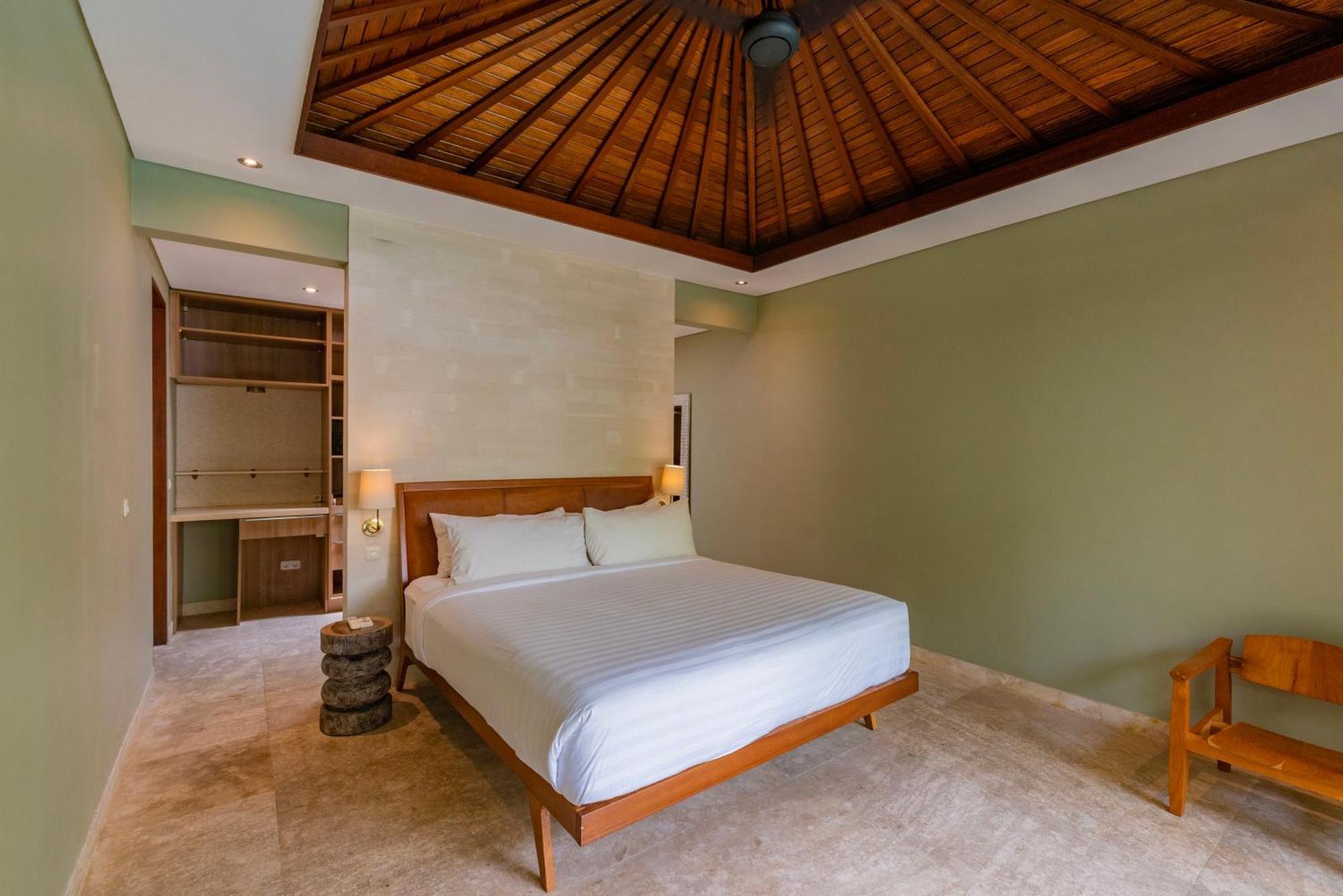 Kejora Beachfront Villas Sanur  Bagian luar foto