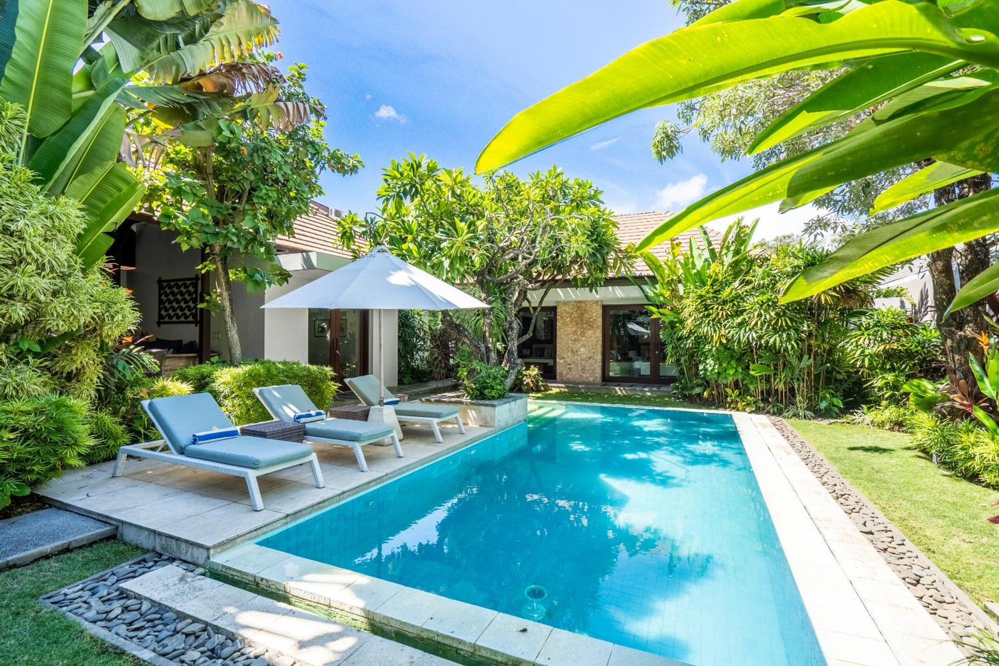 Kejora Beachfront Villas Sanur  Bagian luar foto