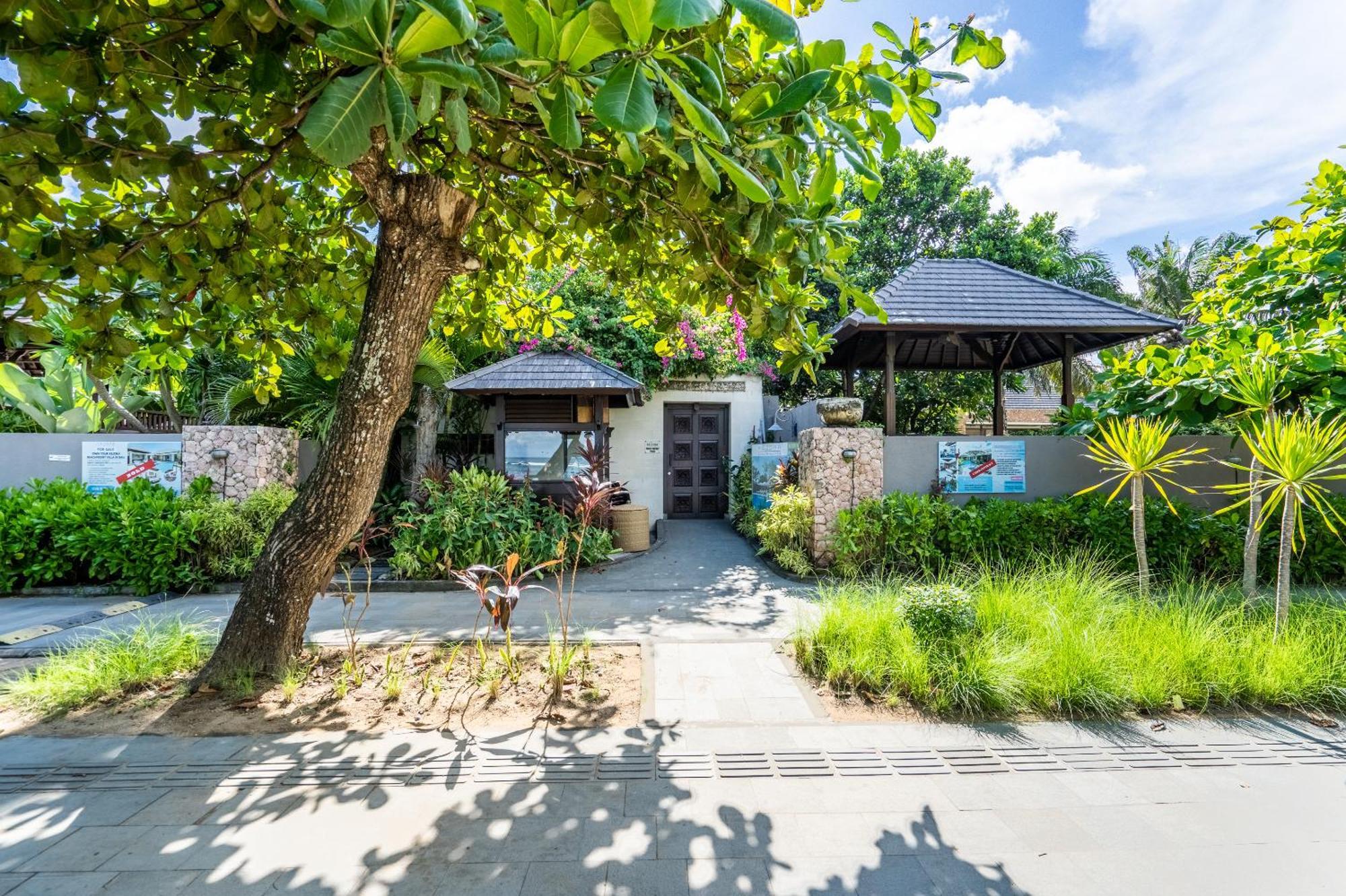 Kejora Beachfront Villas Sanur  Bagian luar foto